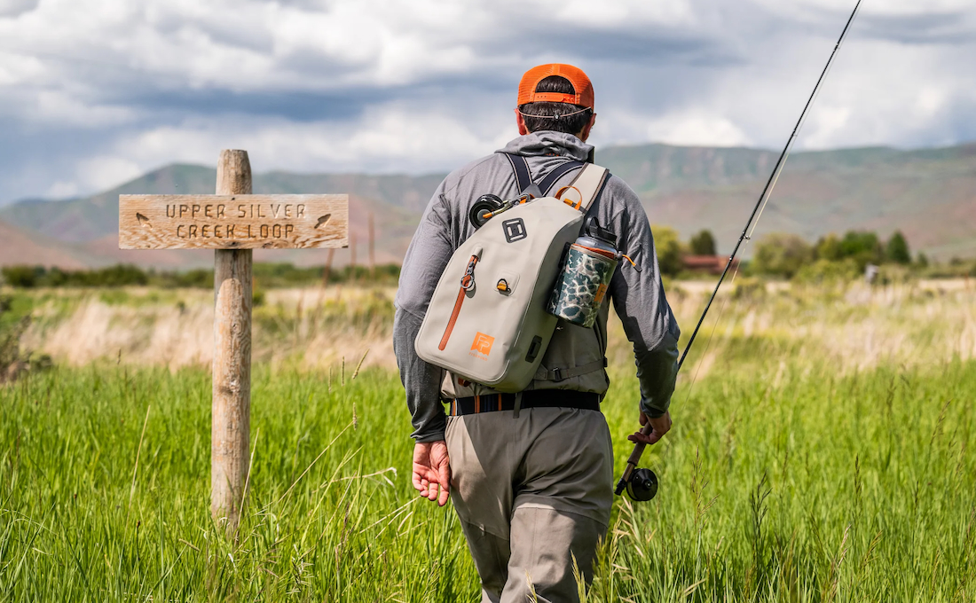 P-25600_Fishpond_Thunderhead_Submersible_Sling_Shadowcast_Camo_3