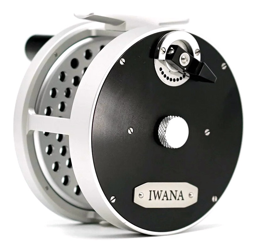 Iwana_Salmon_Fly_Reel_black_silver_1