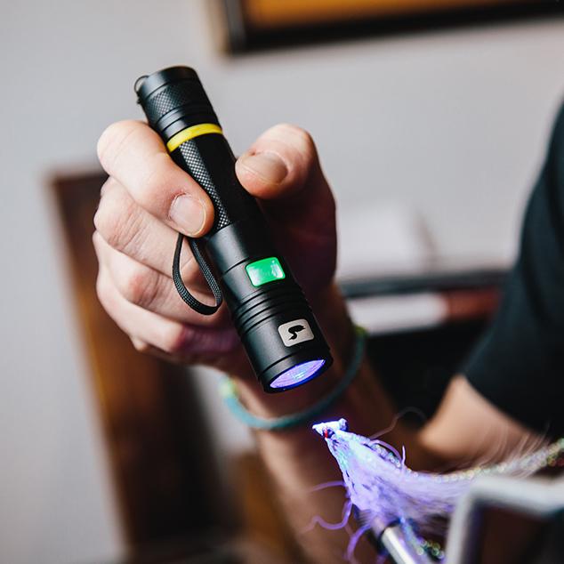 loon_uv_infiniti_light_02