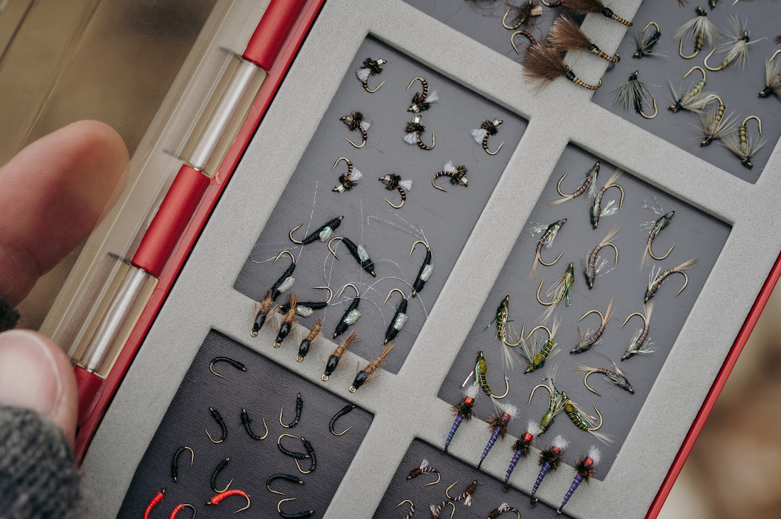 P-26669_Umpqua_UPG_Foam_Magneto_Fliegendose_Large_Red_4