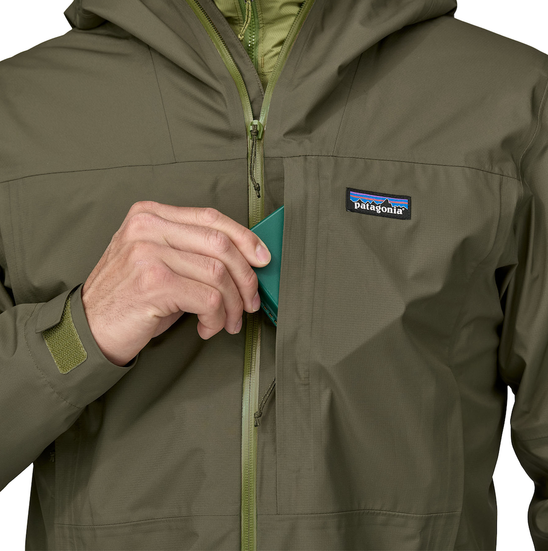 P-25948_Patagonia_Boulder_Fork_Rain_Wading_Jacket_BSNG_3 Beispiel BSNG