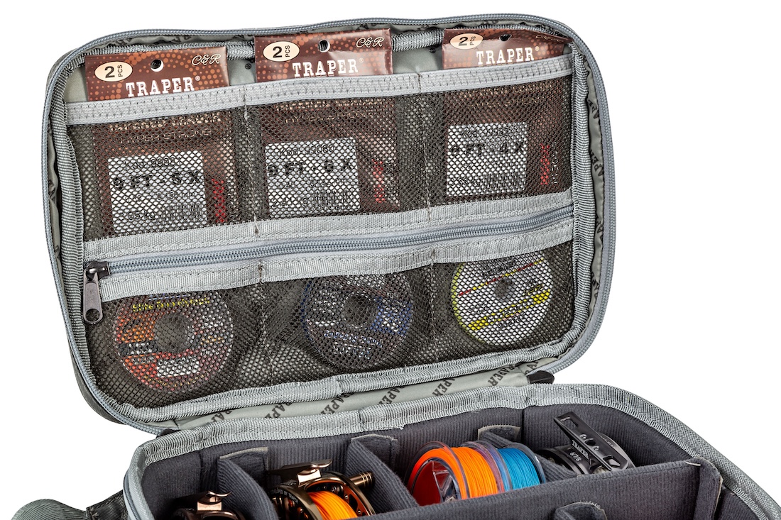 P-26533_Traper_active_Reel-Tackle_Bag_2