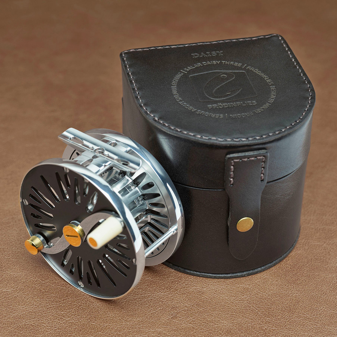 P-28457_Frodin_Salar_Daisy_Reel_Fliegenrolle_black_4 Beispiel (Farbe: Black)