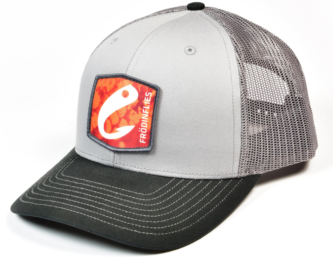 P-26626_Frodin_Flies_Trucker_Hat_Kappe_Black_Grey_ Frödin Logo Trucker Hat Cap black grey