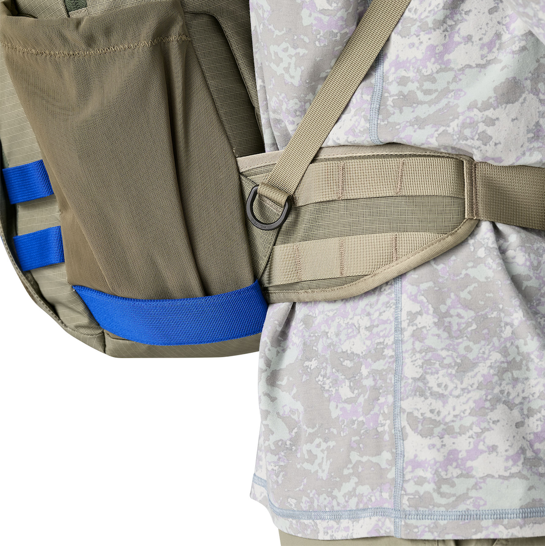 P-28231_Patagonia_Stealth_Backpack_25L_Rucksack_River_Rock_Green_6 Beispiel RVGN