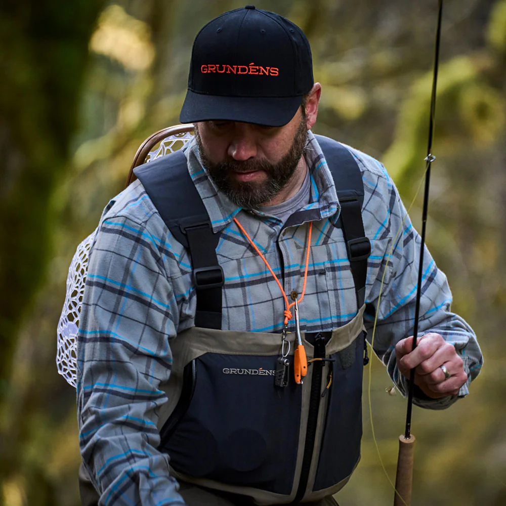 Grundens_Boundary_Zip_Waders_Lifestyle_5