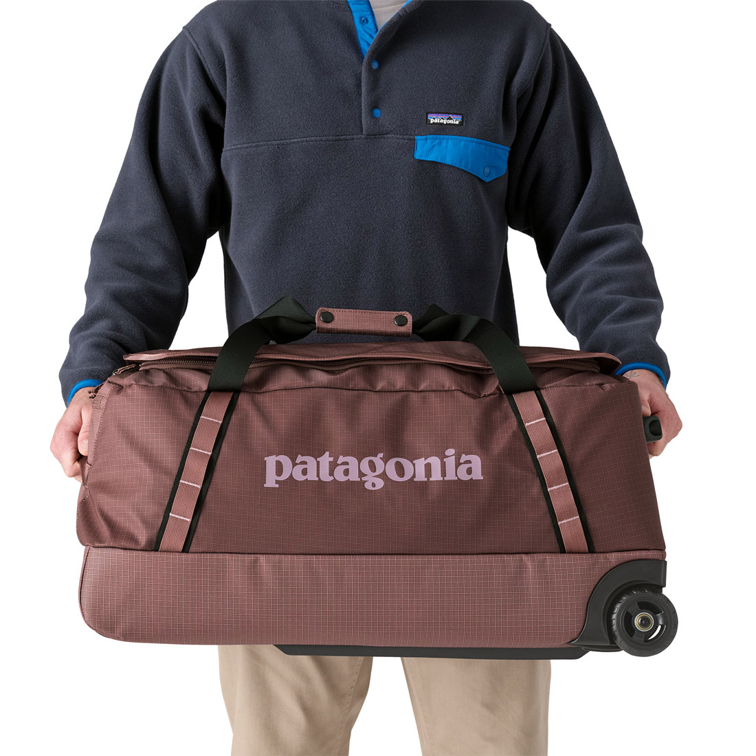 Patagonia_Black_Hole_Wheeled_Duffel_70L_DLMA_4