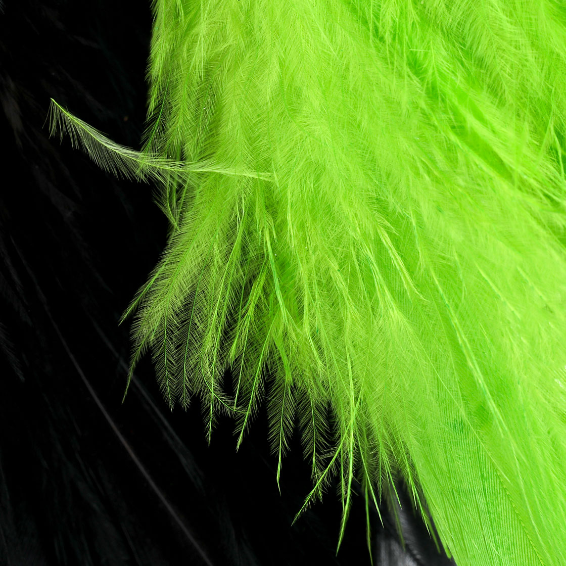 P-01107_Fly-Scene-Strung-Schlappen-Federn_detail_2