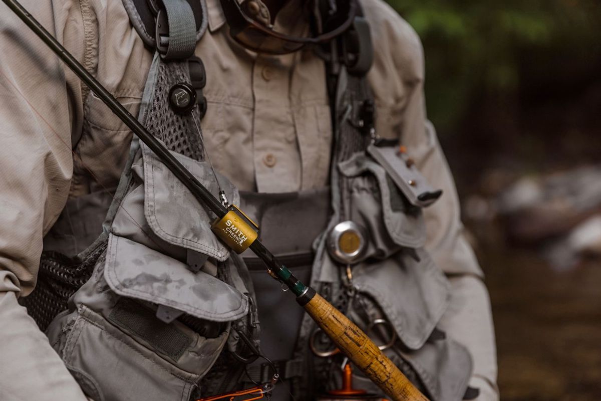 Smith_Creek_Rod_Clip_Rutenclip_Rutenhalter_mit_Zinger_Lifestyle_2