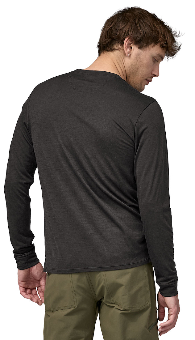 P-24672_Patagonia_Cap_Cool_Merino_Shirt_BLK_2 Beispiel BLK