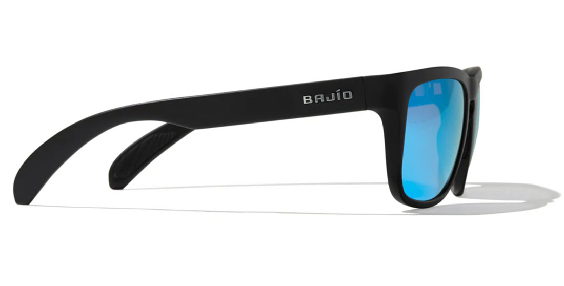 P-21844_Bajio_Polarisationsbrille_Swash_Black_Matte_Blue_Mirror_PC_2