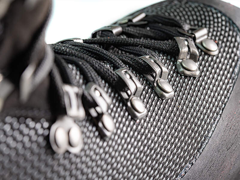 P-24964_Andrew_Creek_Dark_V2_Wet_Grip_Watschuh_2