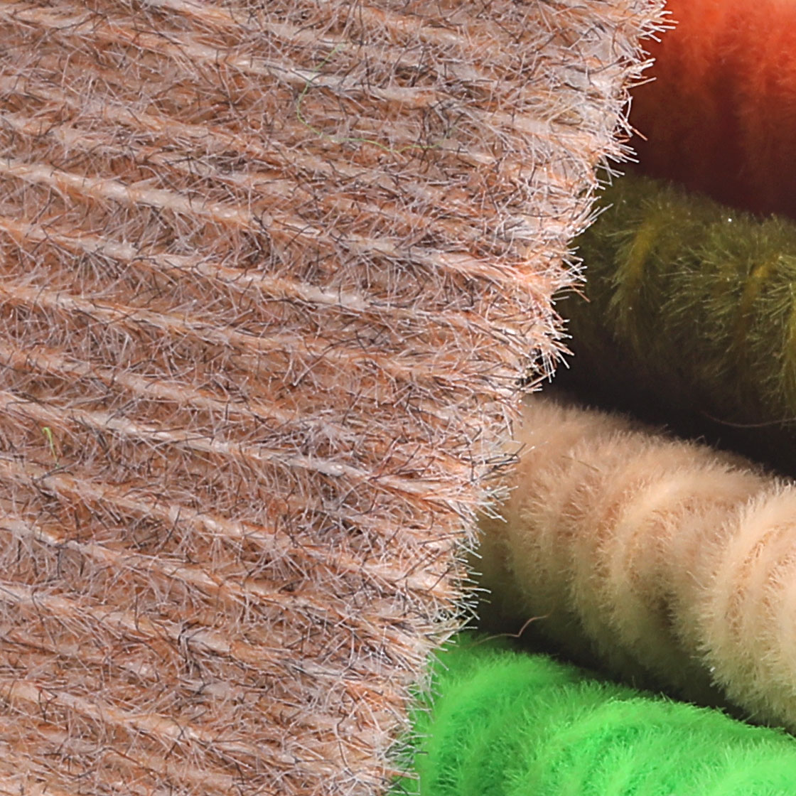 P-04976_Fishient-H2O-Micro-Chenille_detail-2