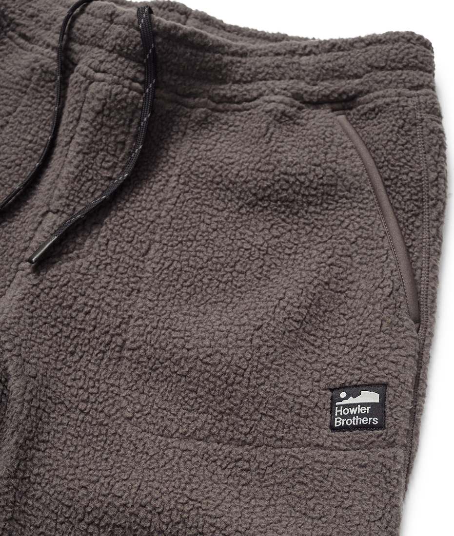 media/image/P-25999_Howler_Broterhs_All_Day_Fleece_Pants_Pelusa_Storm_Cloud_2.jpg