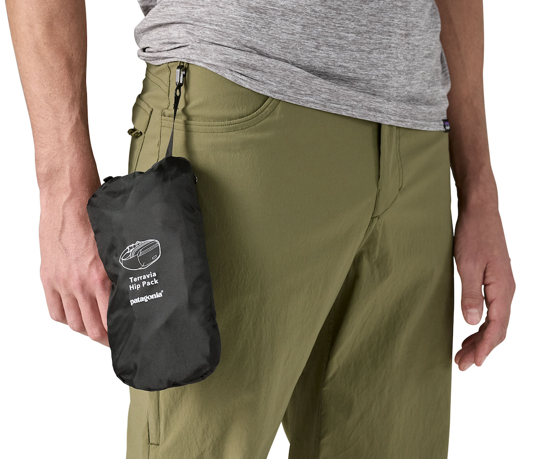 P-28118_Patagonia_Terravia_Jip_Pack_BLK_2 Beispel BLK