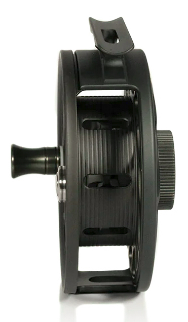 P-26412_hatch_iconic_Gargoyle_Fliegenrolee_3