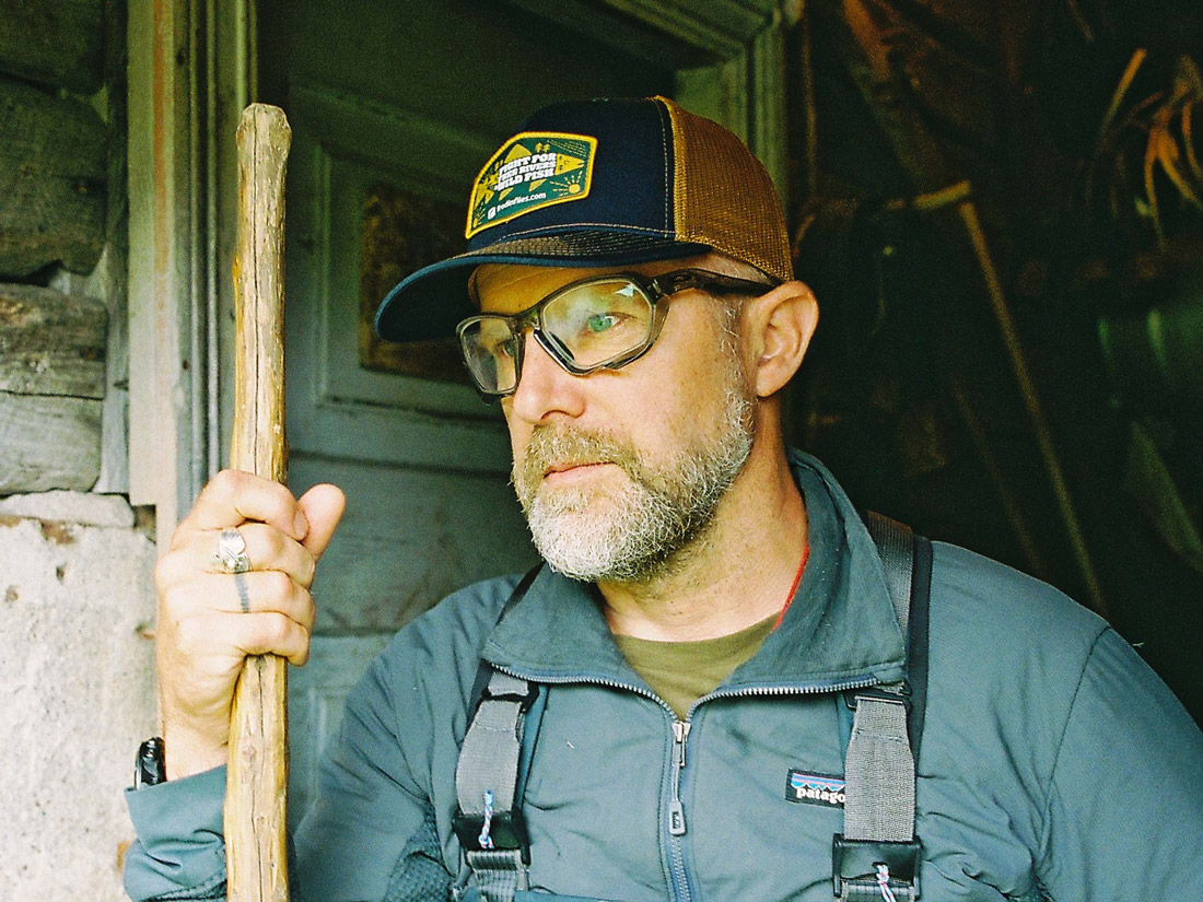 Froedin_Flies_Free_Rivers_Wild_Fish_Trucker_Hat_2