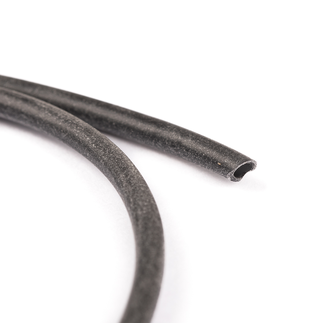 vemiard-silicone-tubing-black-2 black