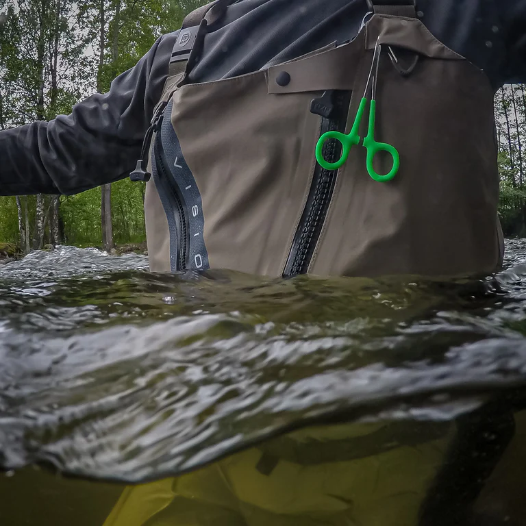 P-28498_Vision_Scout_2-0_Wader_Extra_Strong_Wathose_Lifestyle_10gWa6hRtRi8oNJ