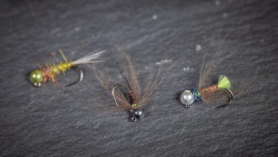 Bindevideo 'Simple Flies - Black CDC Emerger Jig'