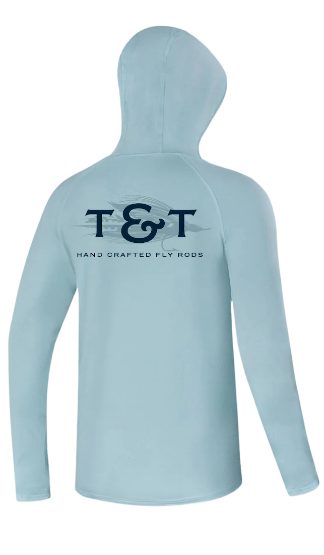 Thomas & Thomas Sky Blue Tech Hoody with T&T Monogram on back UPF30+ Sonnenschutz Thomas & Thomas Sky Blue Tech Hoody with T&T Monogram on back UPF30+ Sonnenschutz