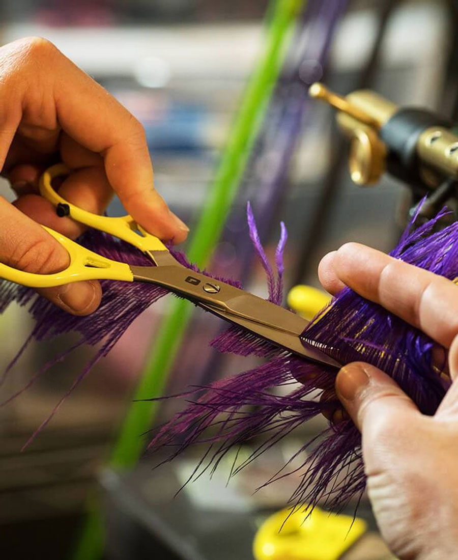 Loon_Ergo_6_Prime_Scissors_Schere_black_2 Anwendungsbeispiel (andere Farbe)