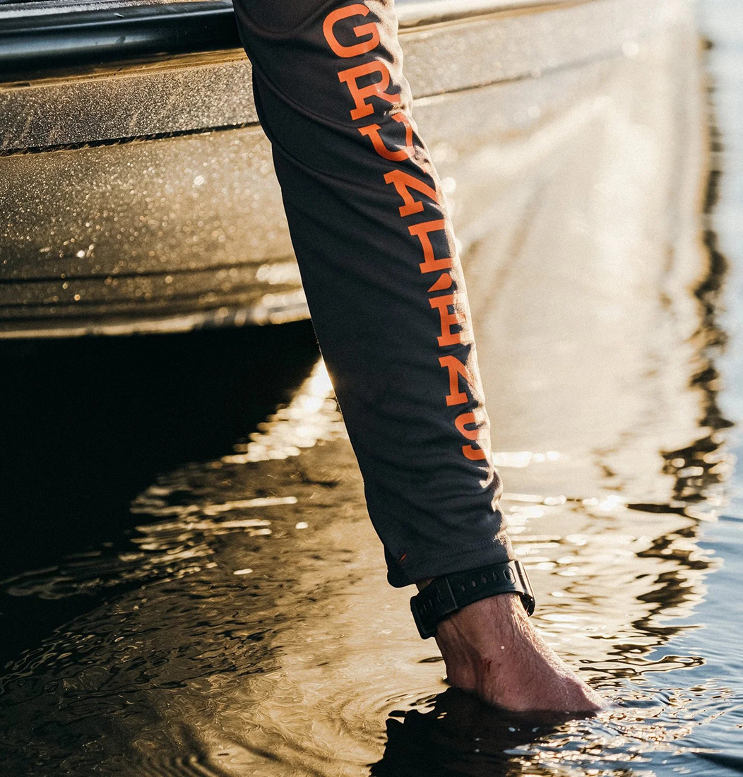 P-27586_Grundens_Tough_Sun_Hoodie_UPF_50-_Sonnenschutz_anchor_Lifestyle_11