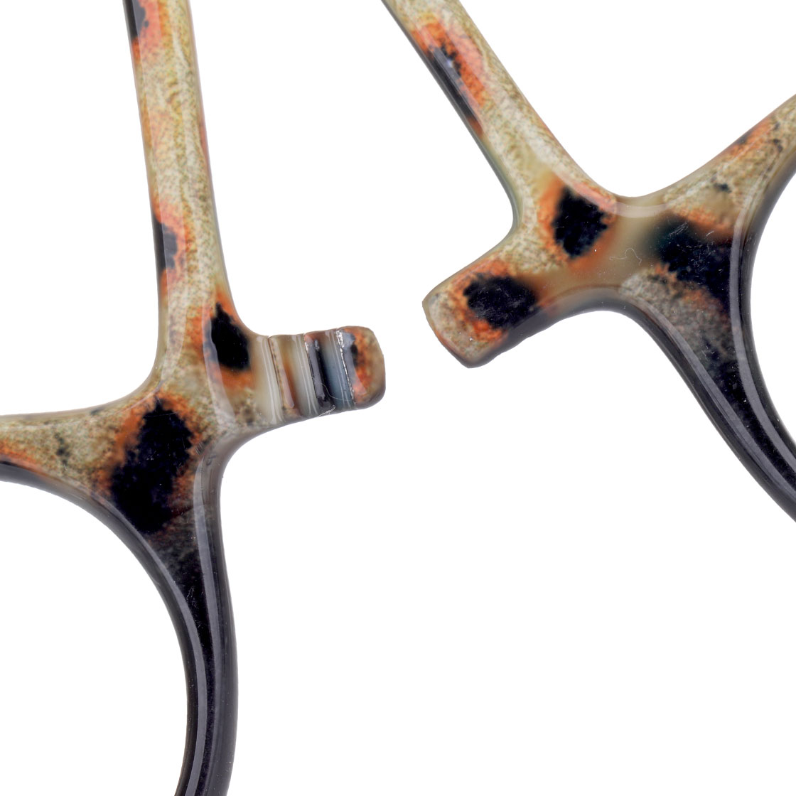 P-27100_MFC-Scissor-Forceps-River-Camo-4-Inch-Brown-Trout-Zange-mit-Schere__detail_1