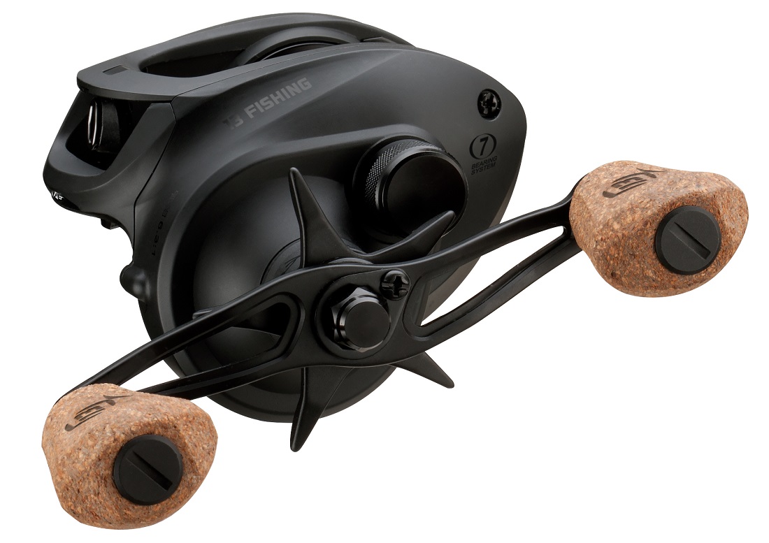 13_Fishing_Concept_A3_LH_Baitcaster_Rolle_3