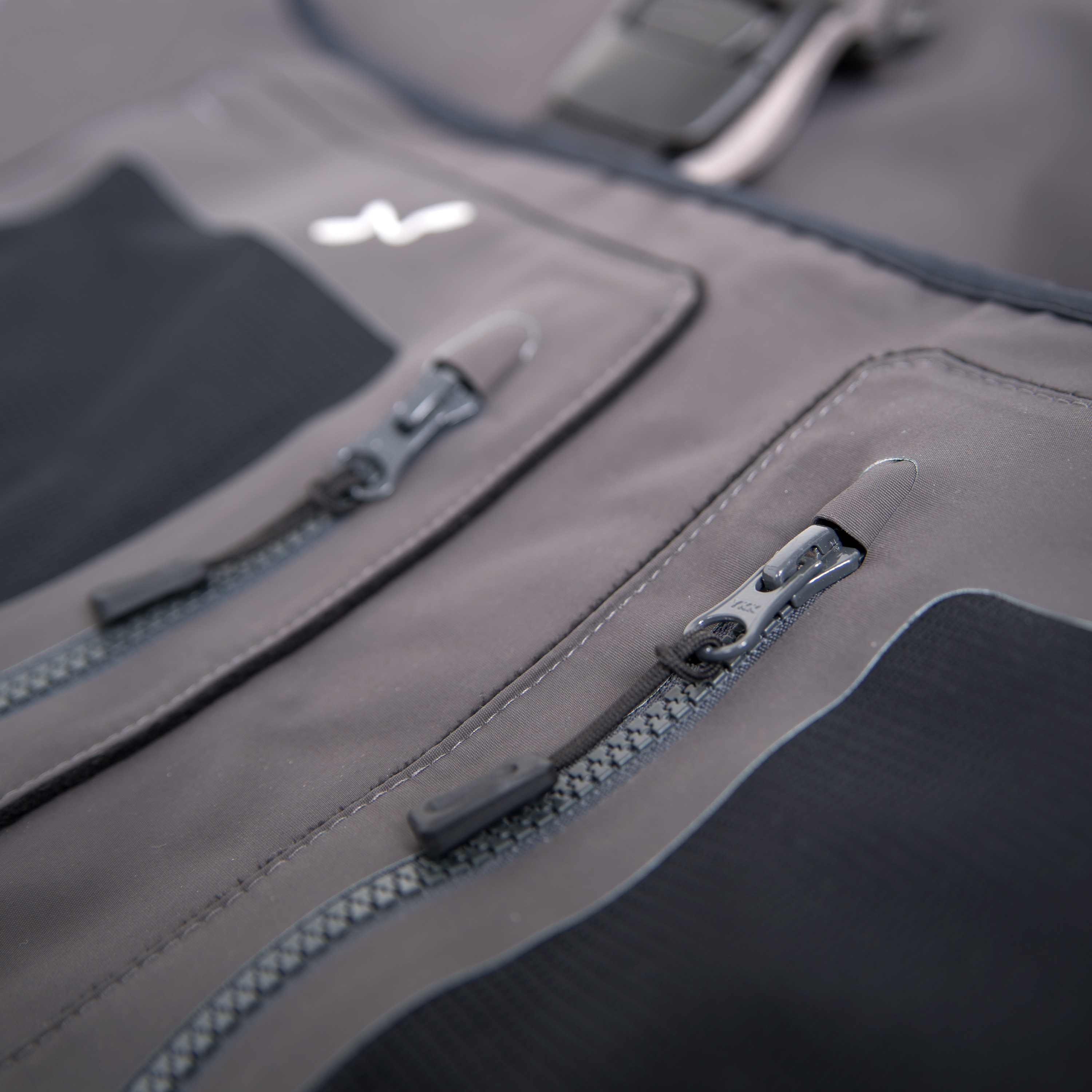 Guideline_Laxa_2-0_Wathose_detail_taschen