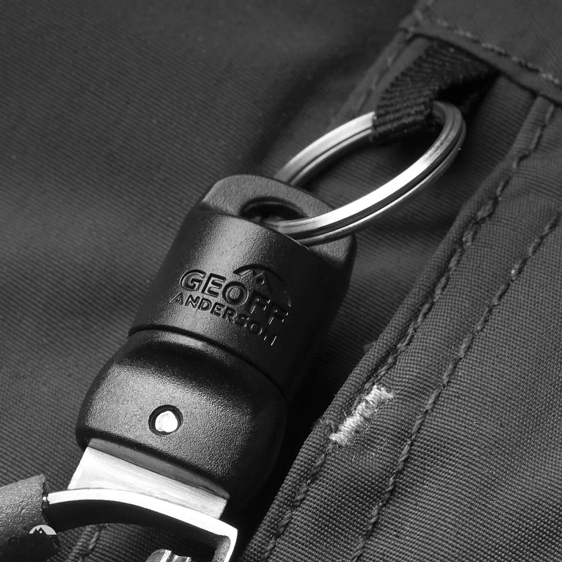 Geoff_Anderson_Raptor6_Watjacke_black_16