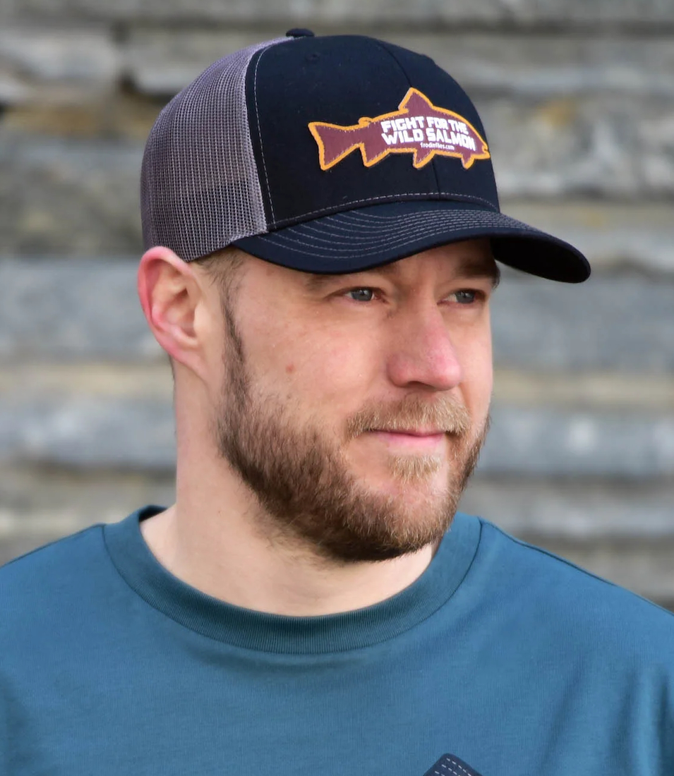 P-26624_Frodin_Free_Wild_Salmon_Trucker_Hat_Black_Grey_2