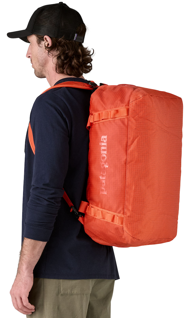 P-28101_Patagonia_Black_Hole_Duffel_40L_PLNO_3 Beispiel PLNO