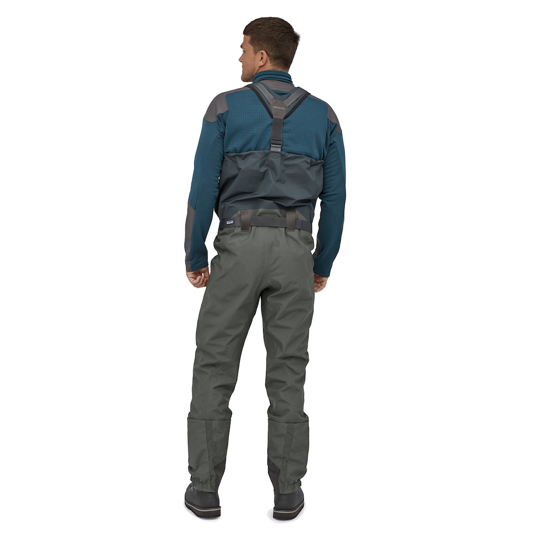 Patagonia-Swiftcurrent-Expedition-Wathose2 Model ist 185 cm und trägt Größe MRM