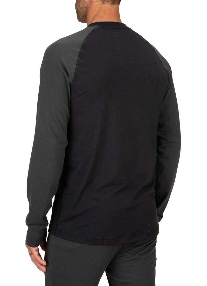 Simms_Lightweight_Baselayer_Top_black_3