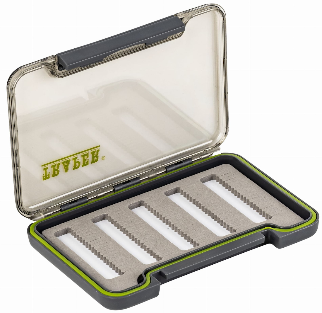 Traper Dryfly Box Waterproof Slim 138 x 96 x 15mm Fliegendose für Trockenfliegen