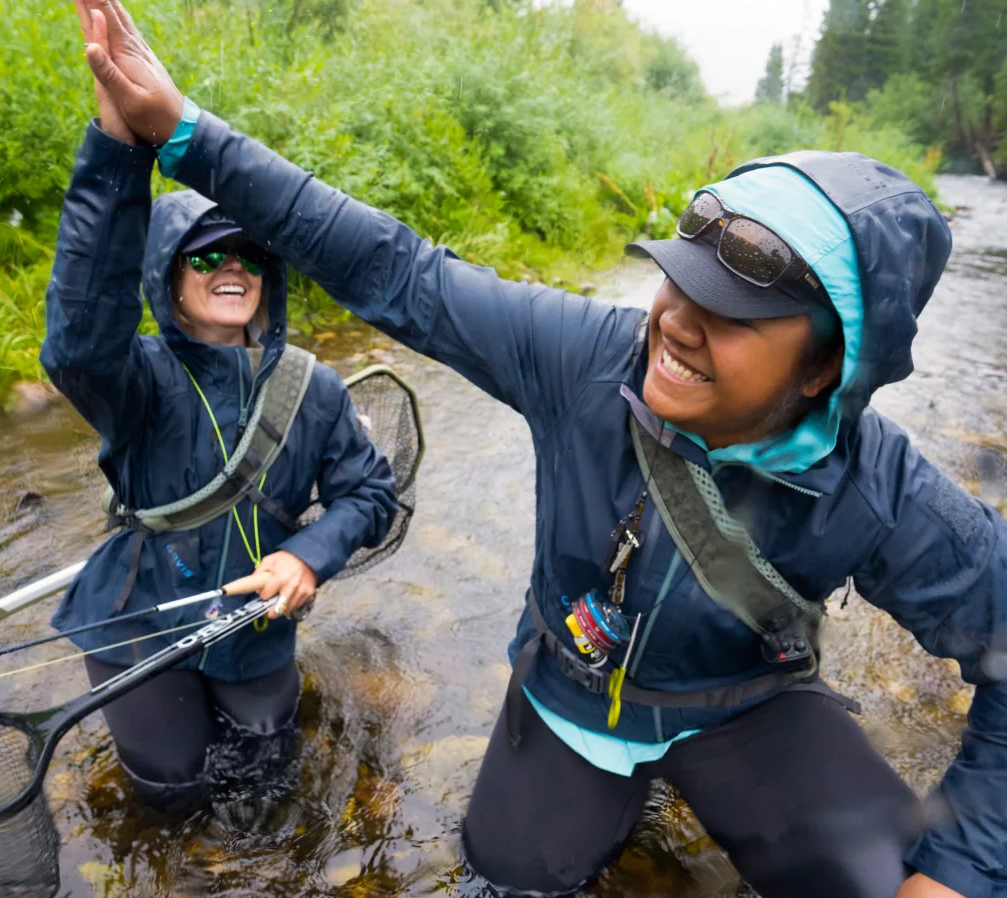 P-25176_Orvis_Superlight_Sunglasses_Riffle_2