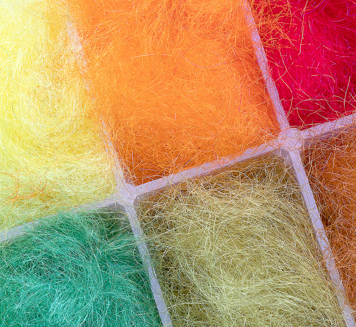 P-06456-Wapsi-SLF-Enhancer-Dubbing-Dispenser-detail Wapsi SLF Enhancer Dubbing Dispenser