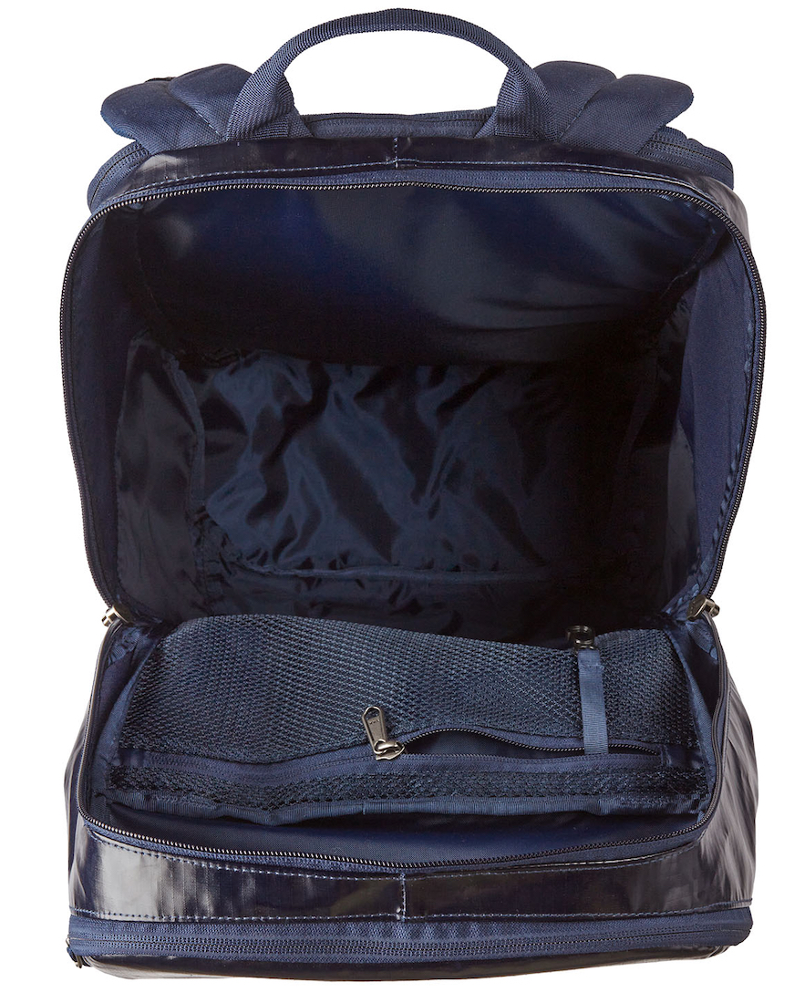 P-22910_Patagonia_Black_Hole_Pack_32L_CNY_3 Beispiel CNY