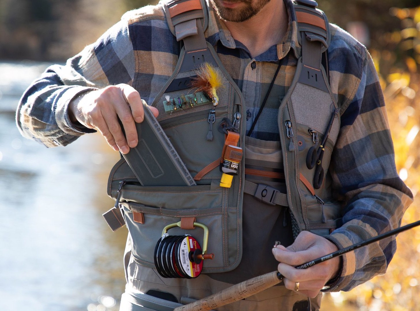 P-19589_Fishpond_Vest