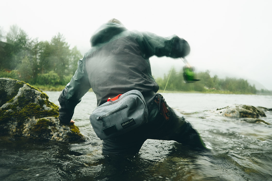 P-27885_Guideline_Experience_Waterproof_Waistbag_5_Hufttasche_6