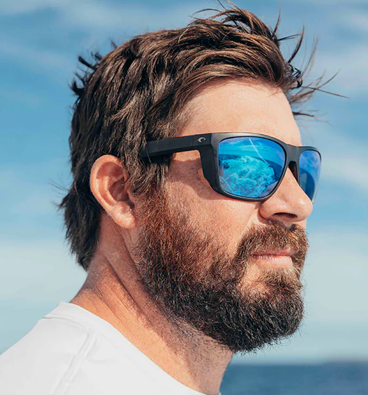 P-28642_Costa_Polarisationsbrille_Ferg_Xl_Black_Matte_Gold_Mirror_580G_11