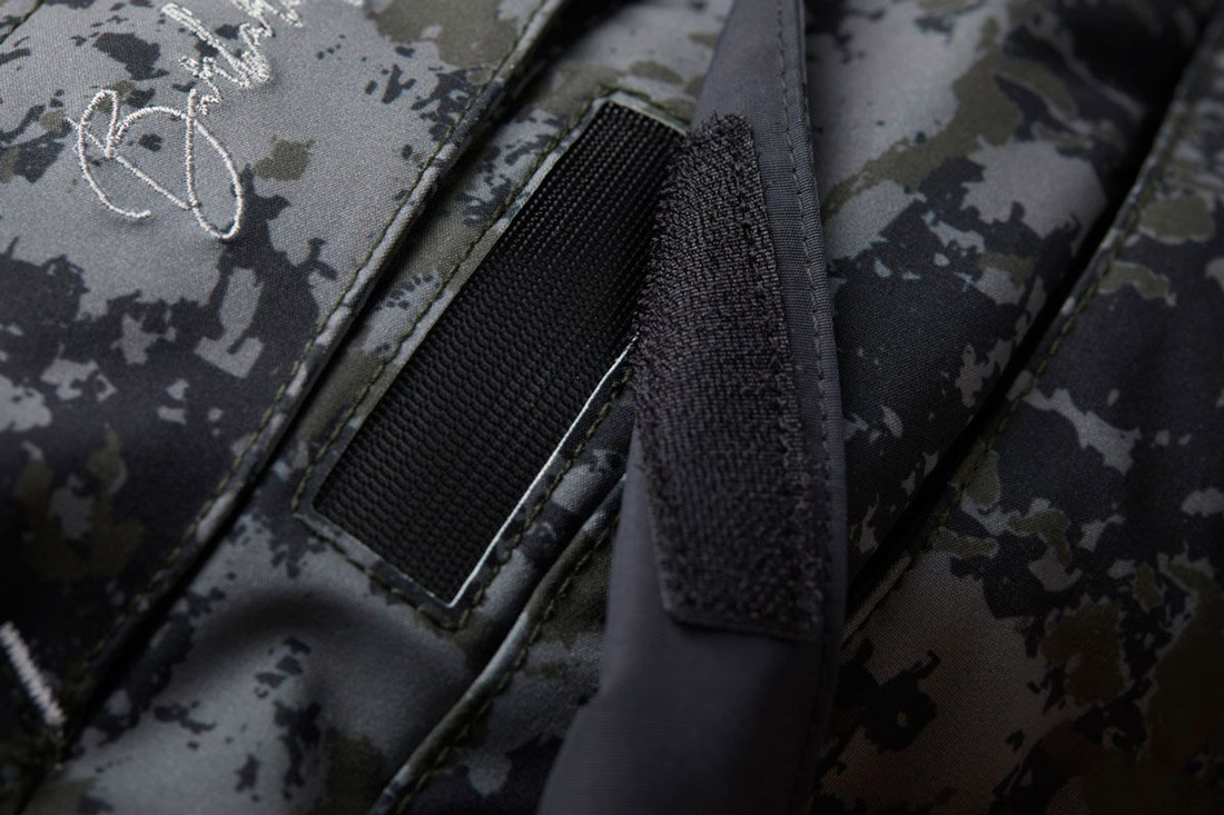 Geoff_Anderson_Barbarus_6_lapwing_egg_9