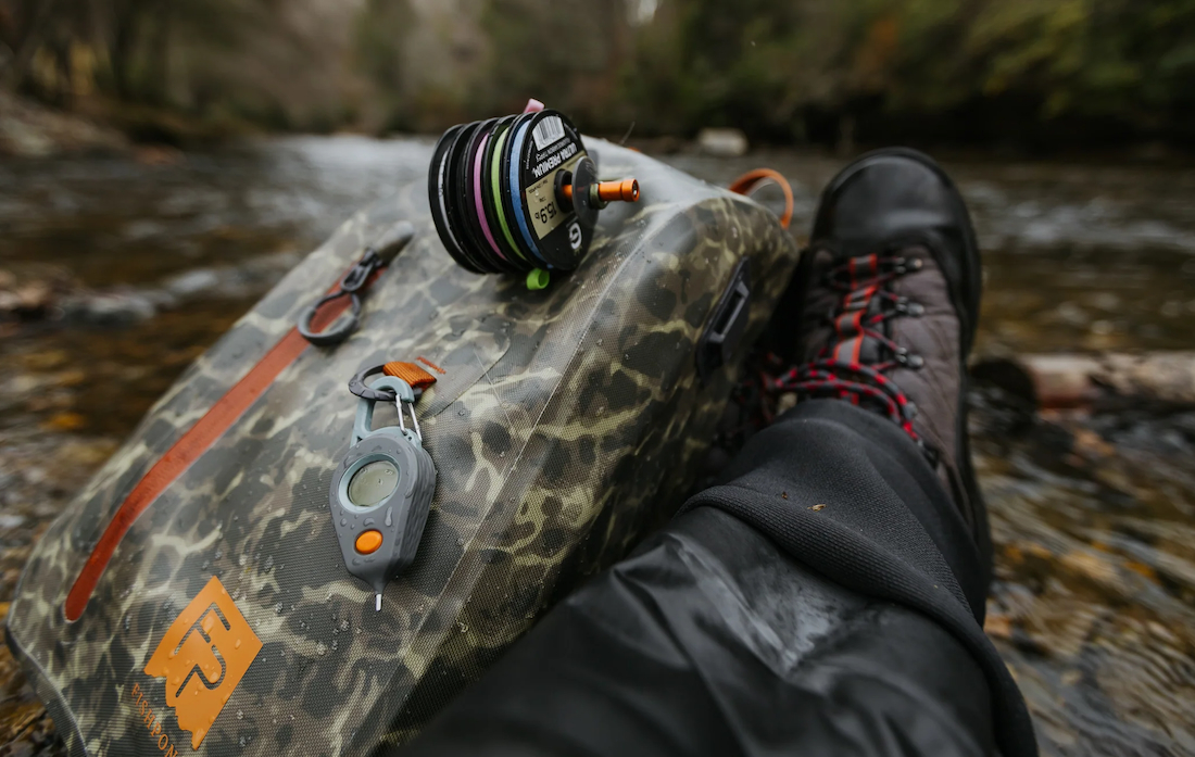 P-25441_Fishpond_Riverkeeper_Thermometer_2