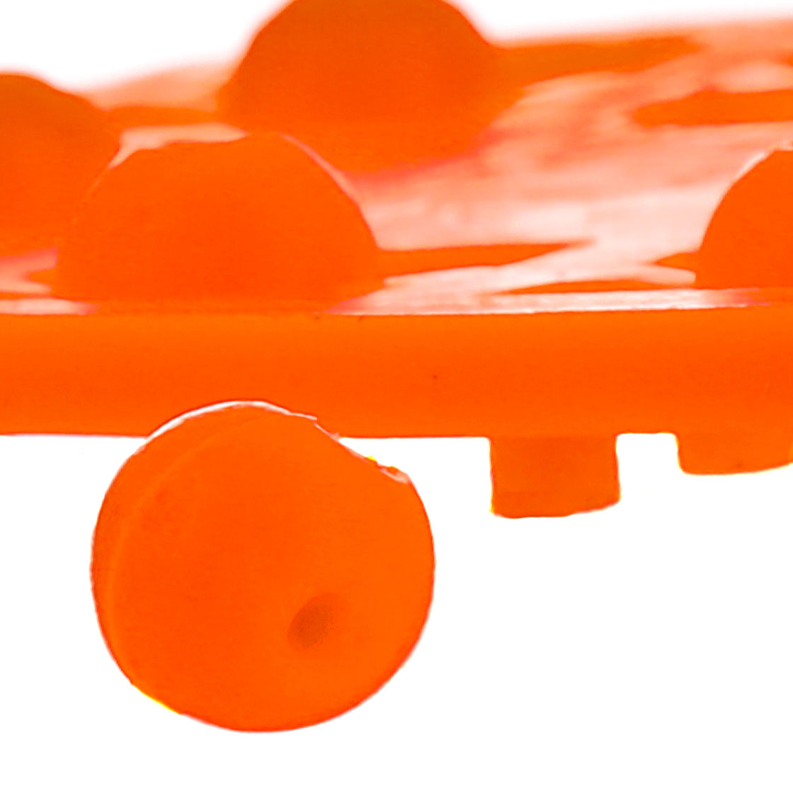P-26287_Stonfo-545_546-Attractor-Beads-orange_detail