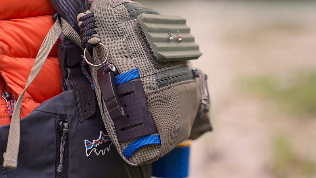 Patagonia Stealth Switch Pack 3L side view